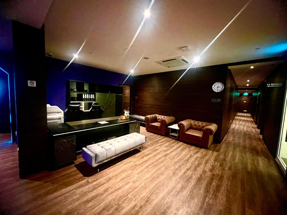 Arena Esports @ Orchard Hotell Singapore Exteriör bild